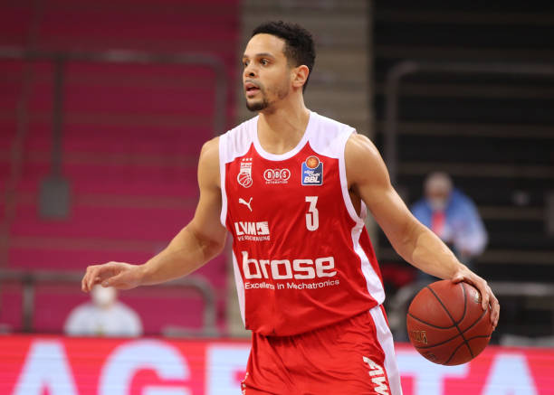 一项专业赛 一项专业赛